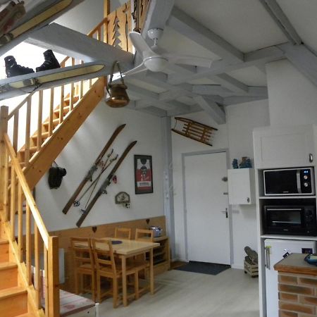 Le Central Studio Mezzanine Каутерец Екстериор снимка