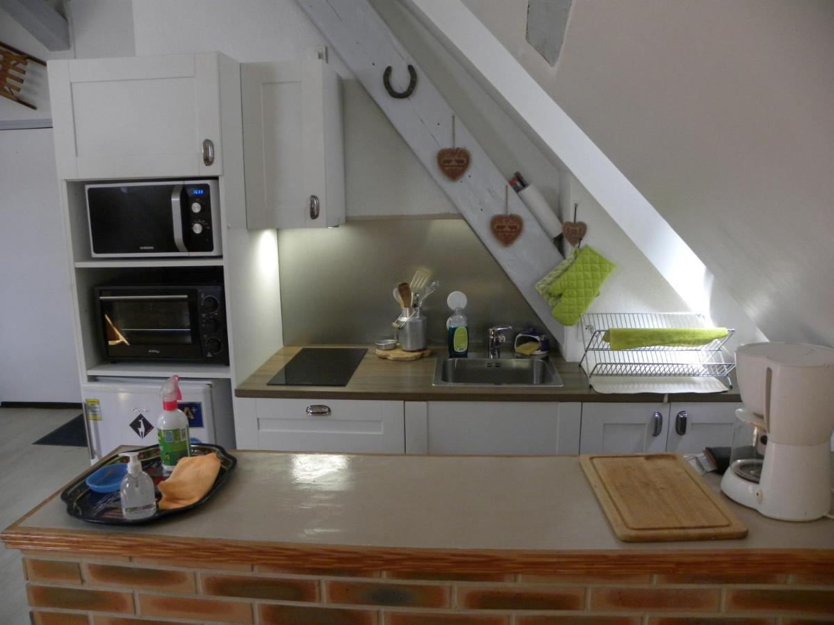 Le Central Studio Mezzanine Каутерец Екстериор снимка