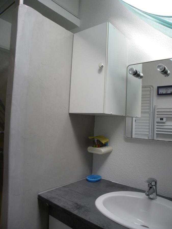 Le Central Studio Mezzanine Каутерец Екстериор снимка